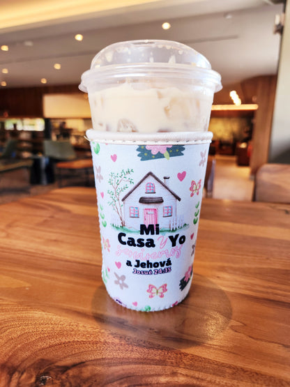 Mi casa y yo... cup sleeve