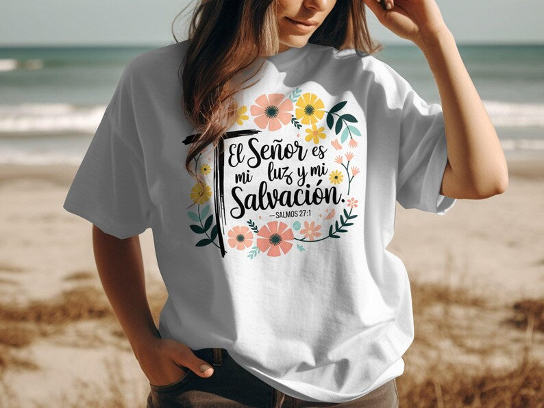 El Señor es mi luz y mi salvación DTF Shirt Transfer
